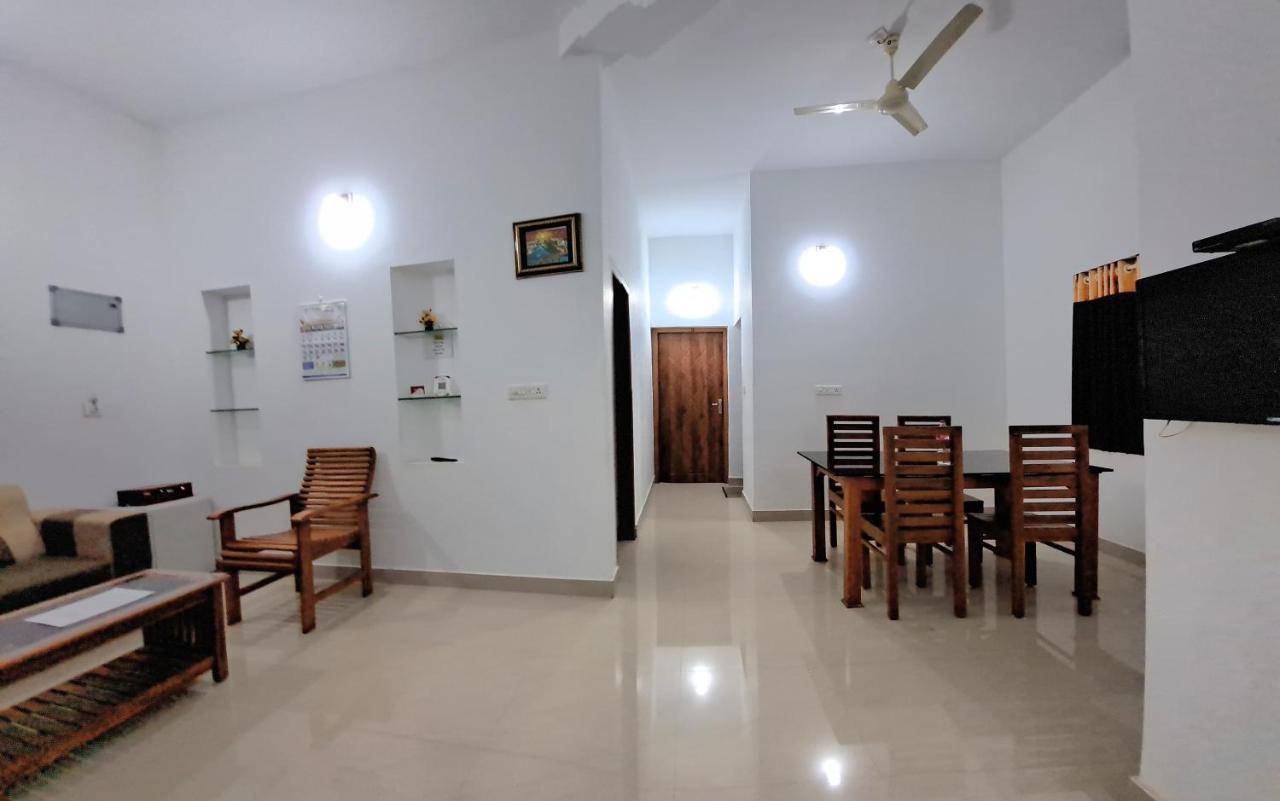 Pearl Inn Kottakkal Exterior foto